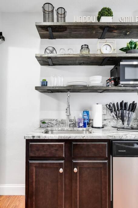 Апартаменты Charming, Happy 1-Bed Oasis: Rva Retreat Awaits! Ричмонд Экстерьер фото