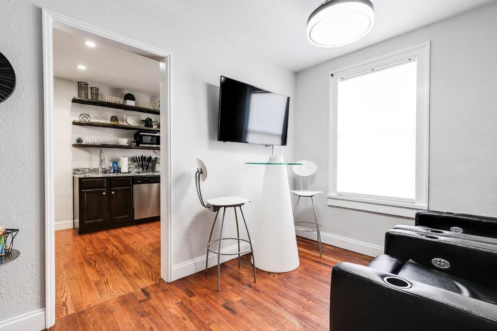 Апартаменты Charming, Happy 1-Bed Oasis: Rva Retreat Awaits! Ричмонд Экстерьер фото